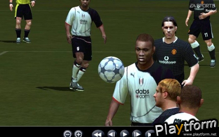 FIFA Soccer 2004 (PC)