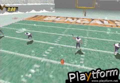 NFL Xtreme 2 (PlayStation)
